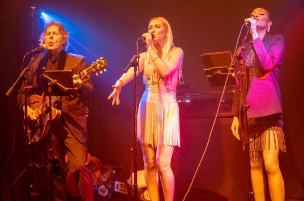 The band Vizcaya performing at a gala